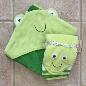 Carter's Frog Hooded Bath Towel and Washcloths